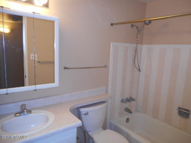 1246 S Camino Seco, Tucson, AZ 85710
