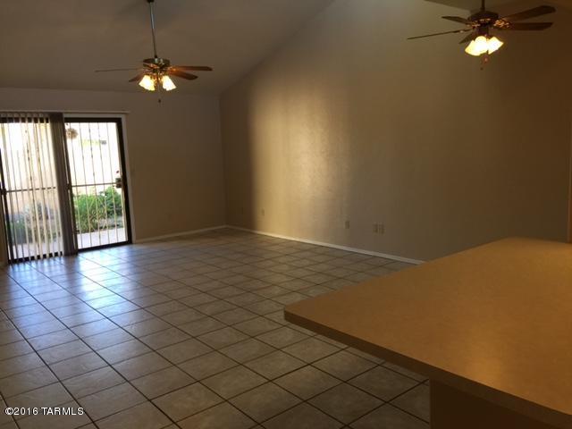 1711 S Thaxton, Tucson, AZ 85710
