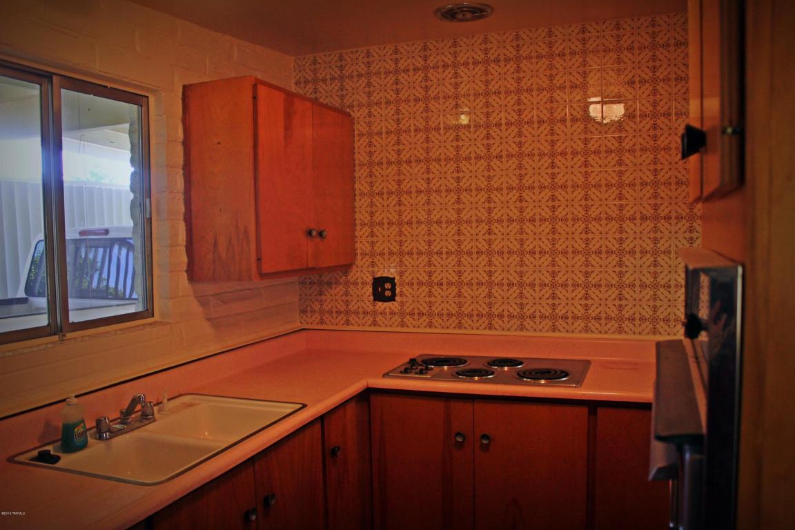 8061 E Eli, Tucson, AZ 85710