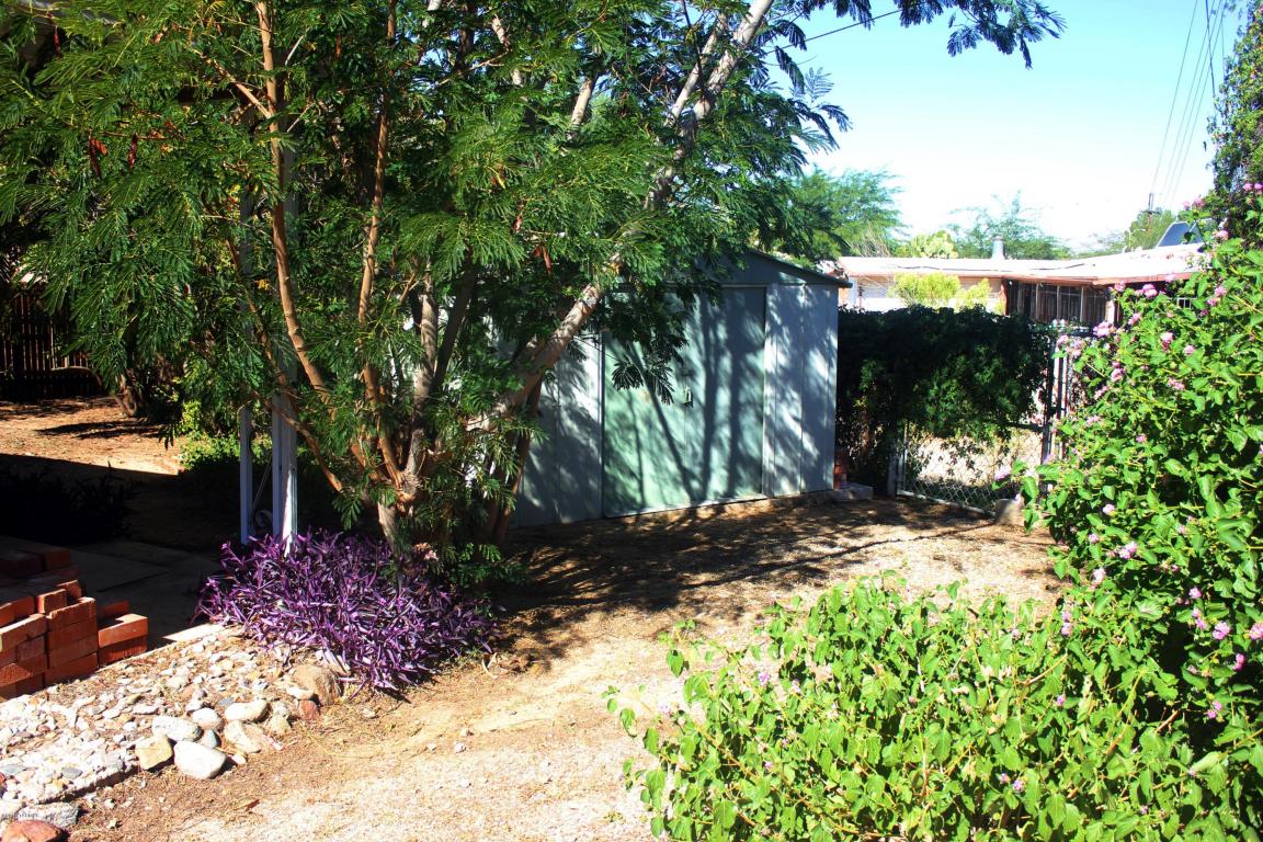 8061 E Eli, Tucson, AZ 85710