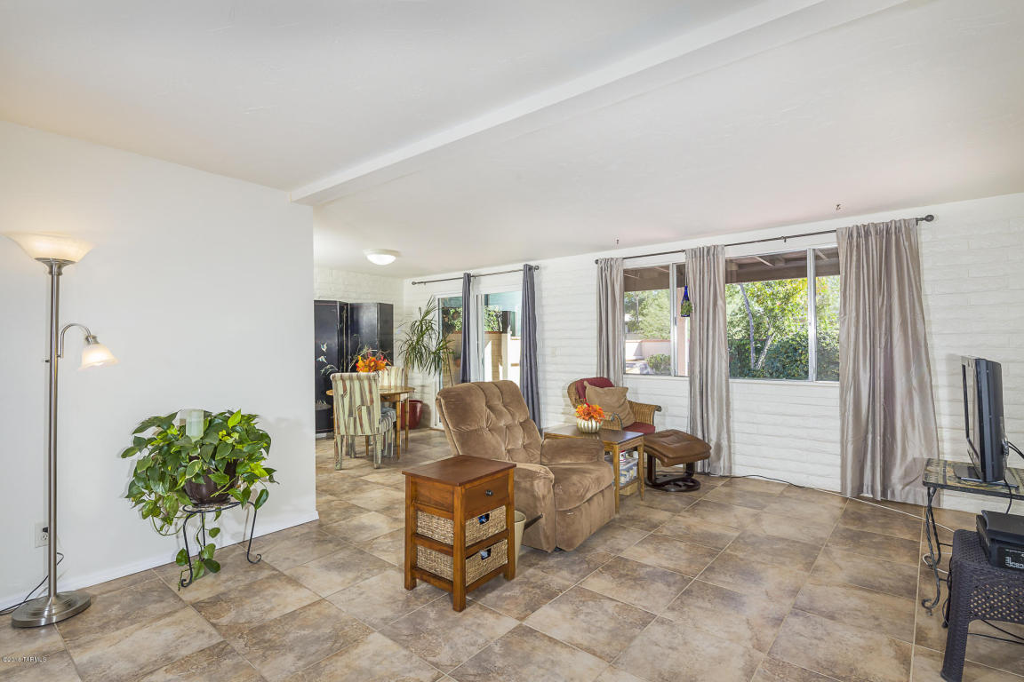 8110 E Estes, Tucson, AZ 85710
