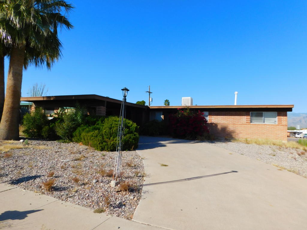 8625 E Rosewood, Tucson, AZ 85710