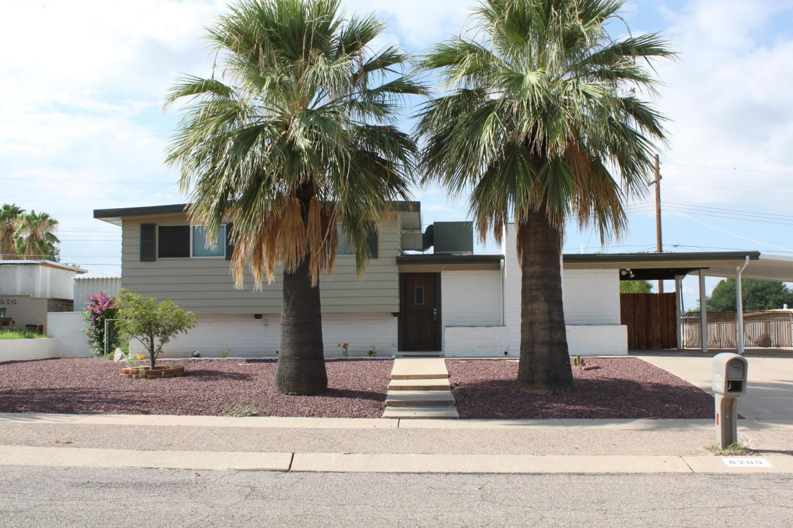 8200 E 18th, Tucson, AZ 85710