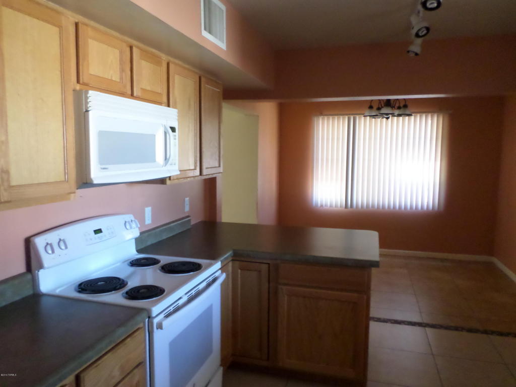 1217 S Avenida Sirio, Tucson, AZ 85710