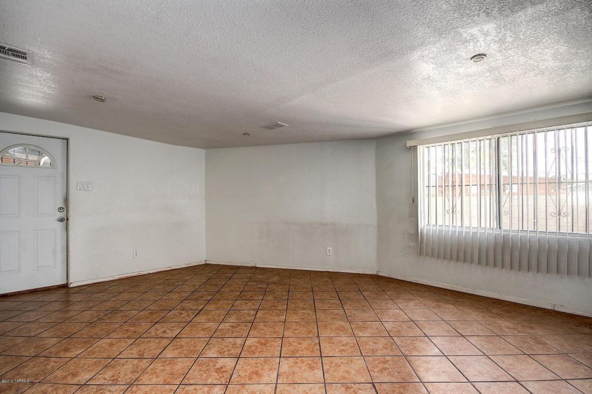 7017 E Bonnie Brae, Tucson, AZ 85710