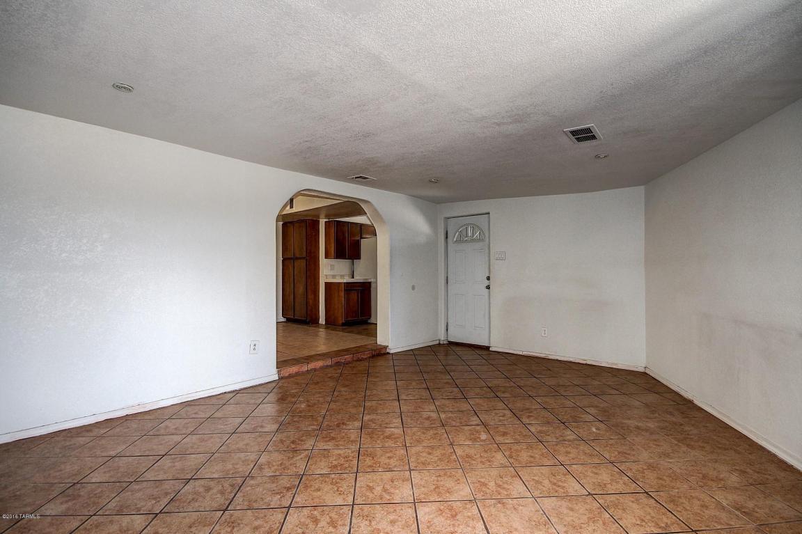 7017 E Bonnie Brae, Tucson, AZ 85710
