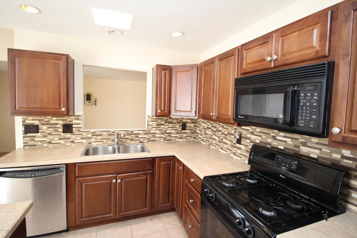 8071 E Hayne, Tucson, AZ 85710