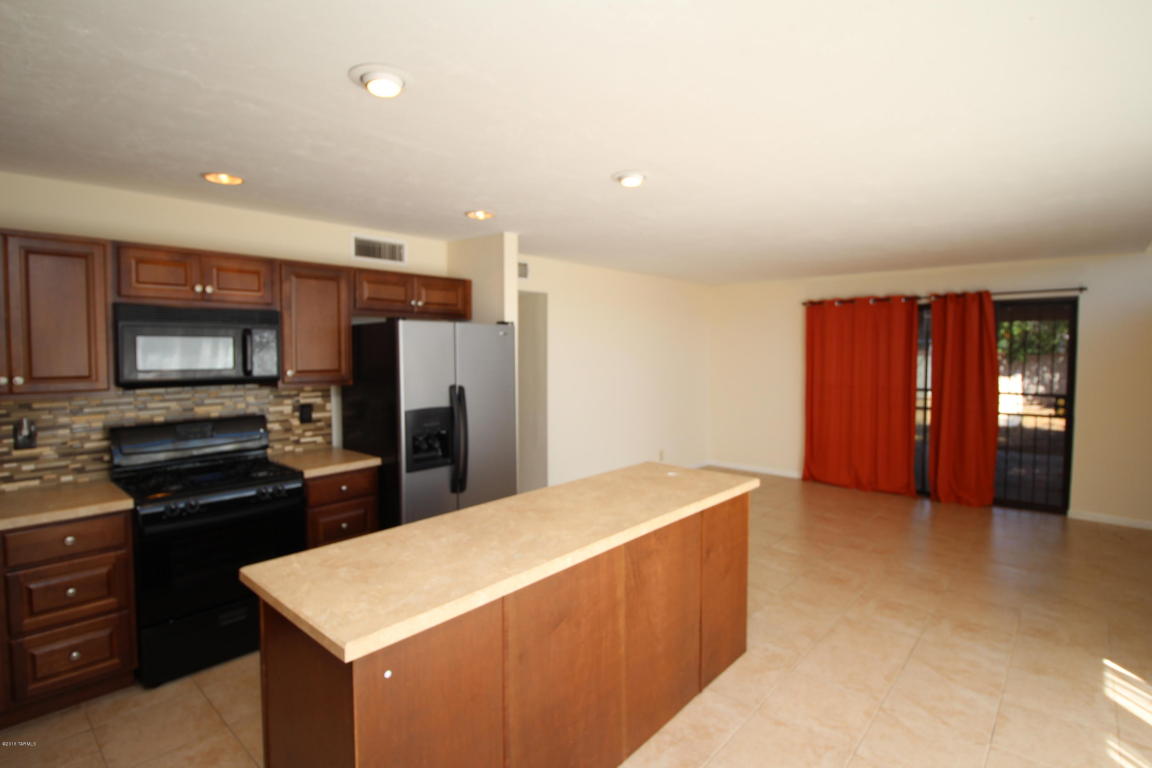 8071 E Hayne, Tucson, AZ 85710