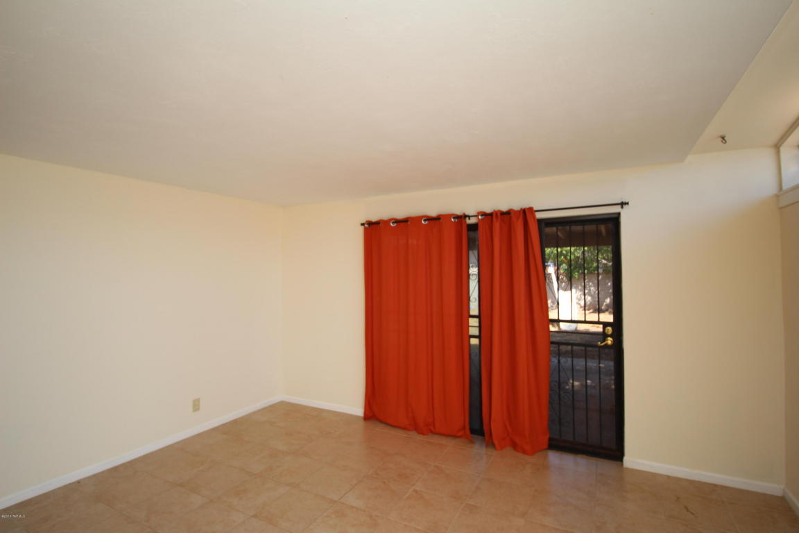 8071 E Hayne, Tucson, AZ 85710