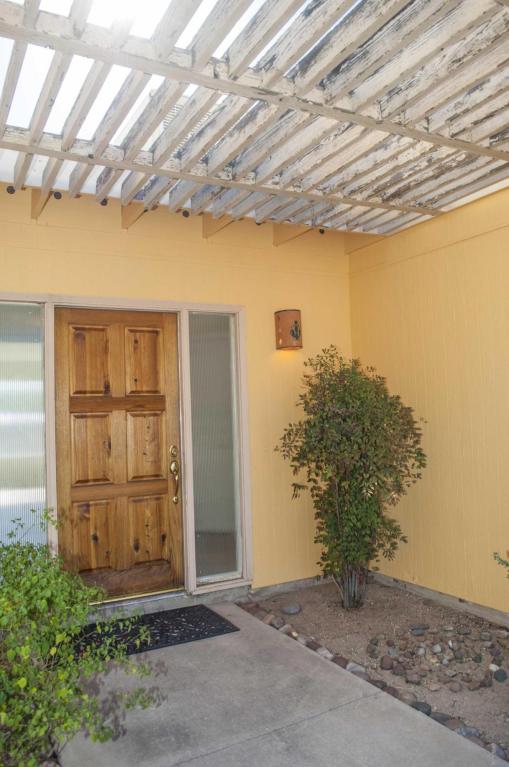 8802 E 5Th, Tucson, AZ 85710