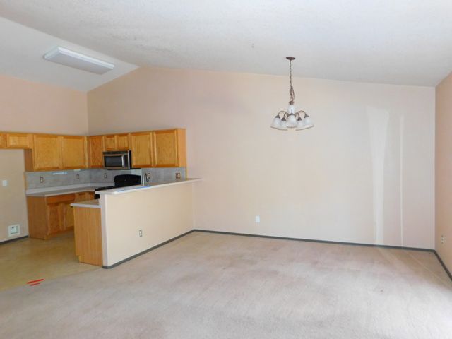 8125 E Smooth SumacTucson, AZ, 85710Pima County