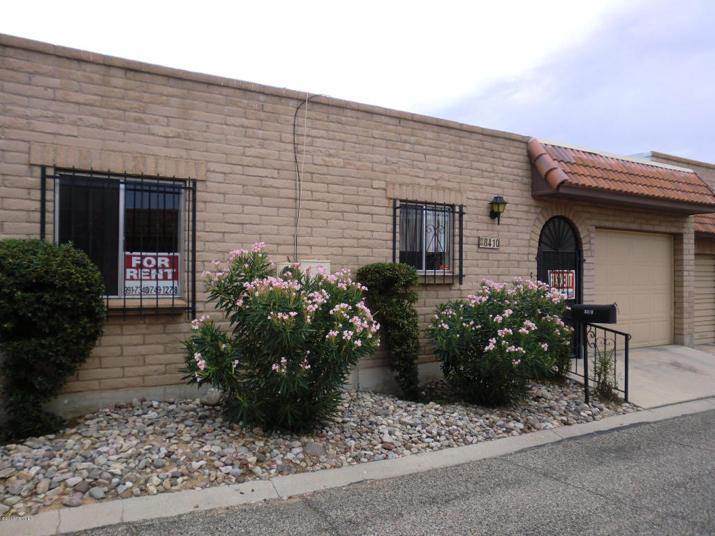 8410 E Cypress Point, Tucson, AZ 85710