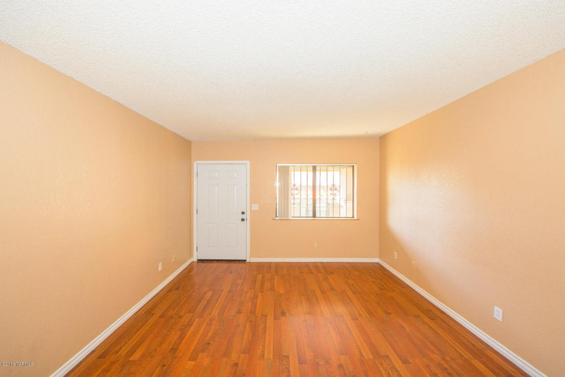 7666 E 22Nd, Tucson, AZ 85710