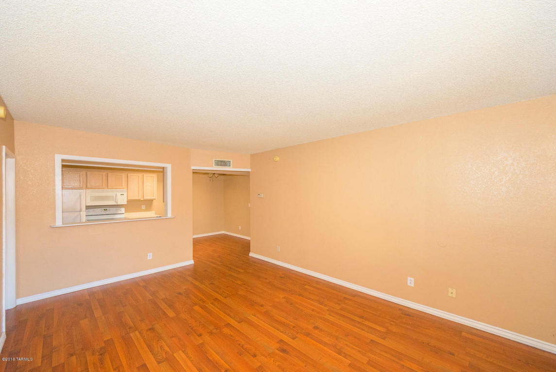 7666 E 22Nd, Tucson, AZ 85710