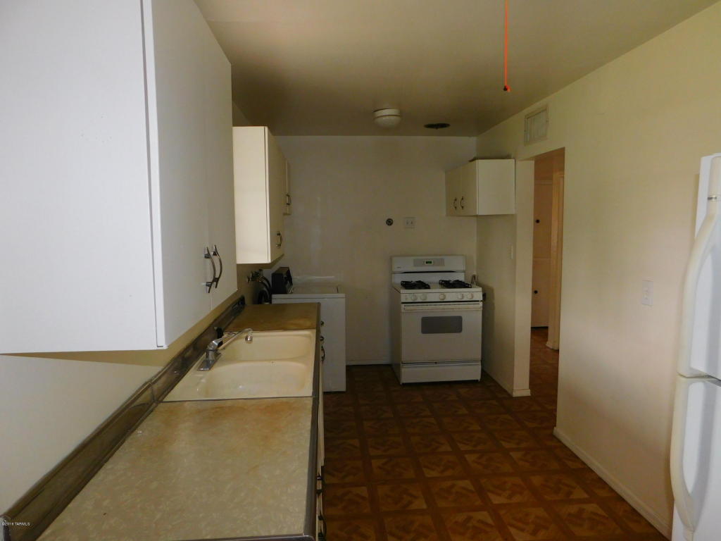 5617 E Juarez, Tucson, AZ 85711