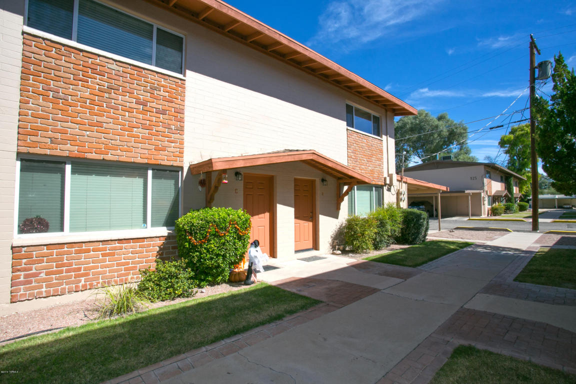 924 N Desert, Tucson, AZ 85711