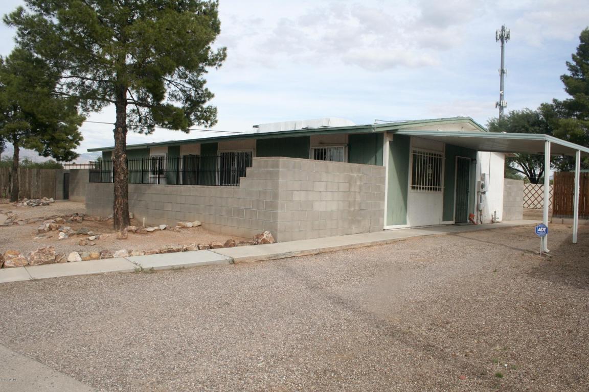 2001 S Longfellow, Tucson, AZ 85711