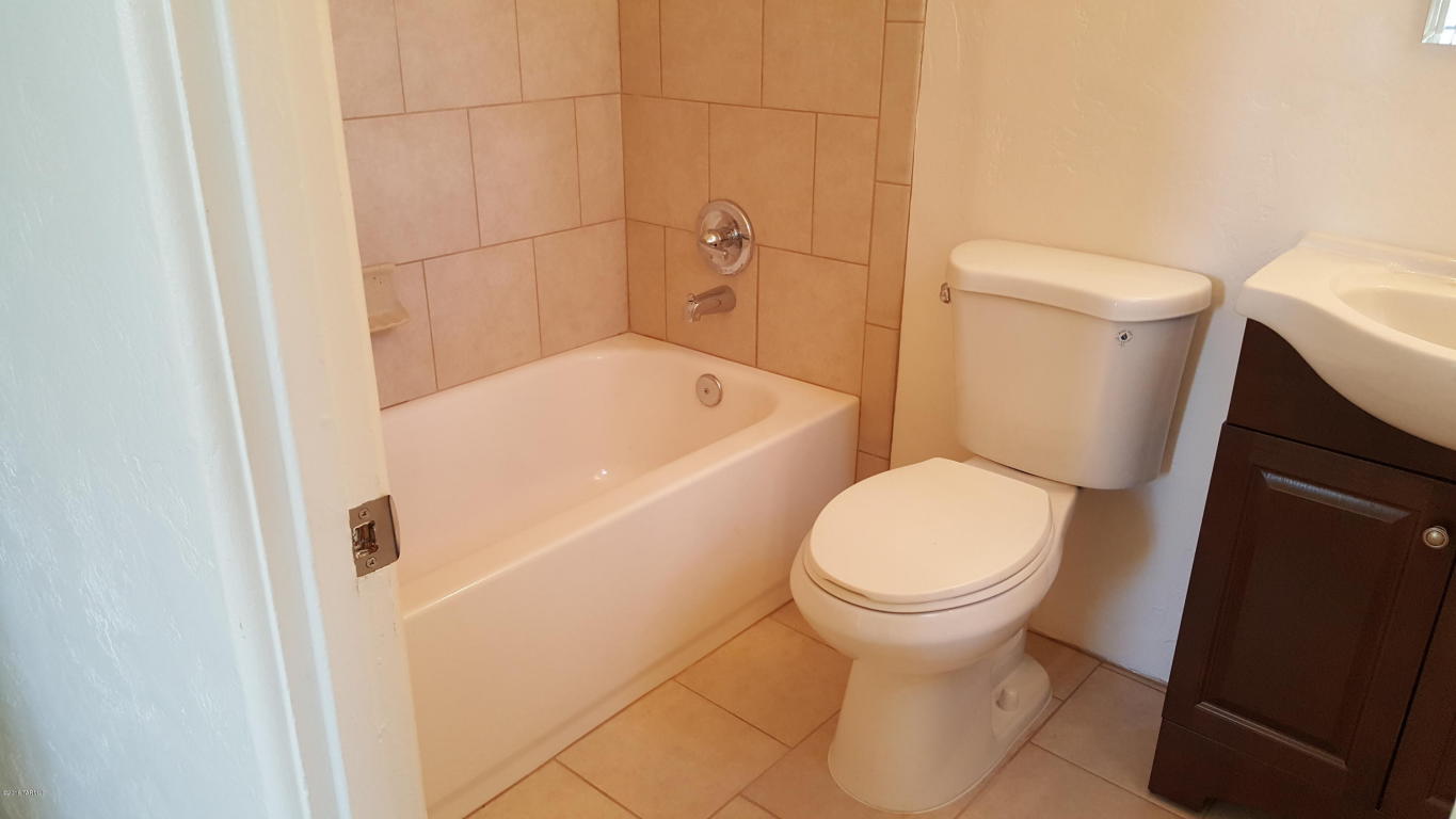 4702 E 9Th, Tucson, AZ 85711