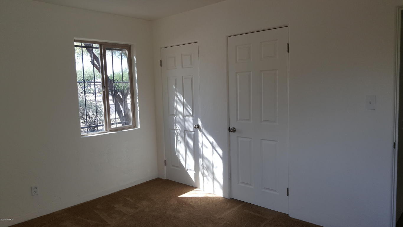4702 E 9Th, Tucson, AZ 85711