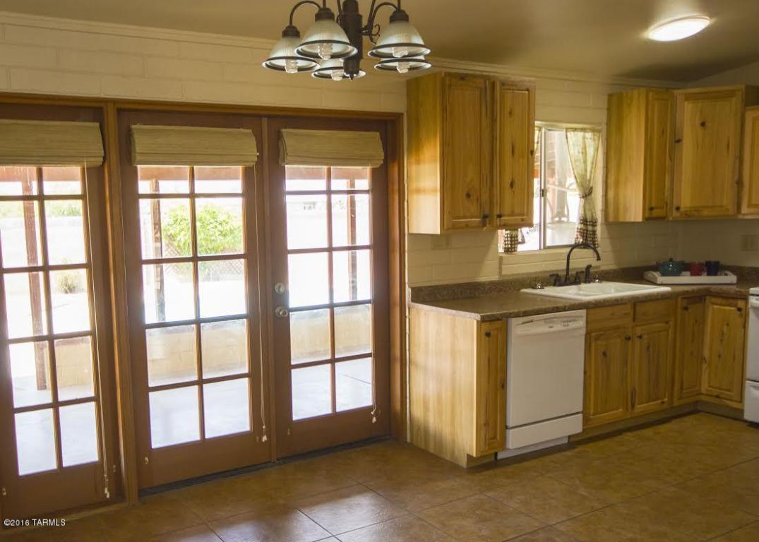 5949 E 33Rd, Tucson, AZ 85711