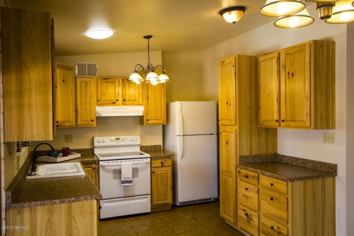 5949 E 33Rd, Tucson, AZ 85711