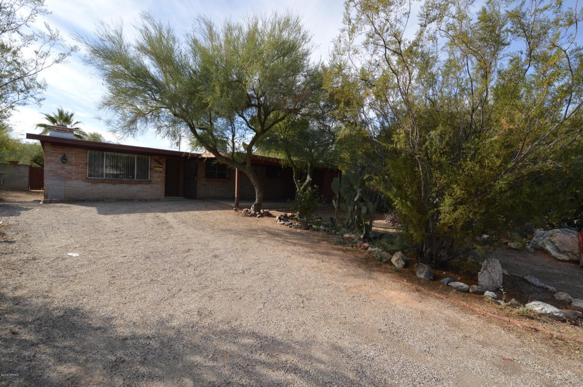 6074 E 20th, Tucson, AZ 85711