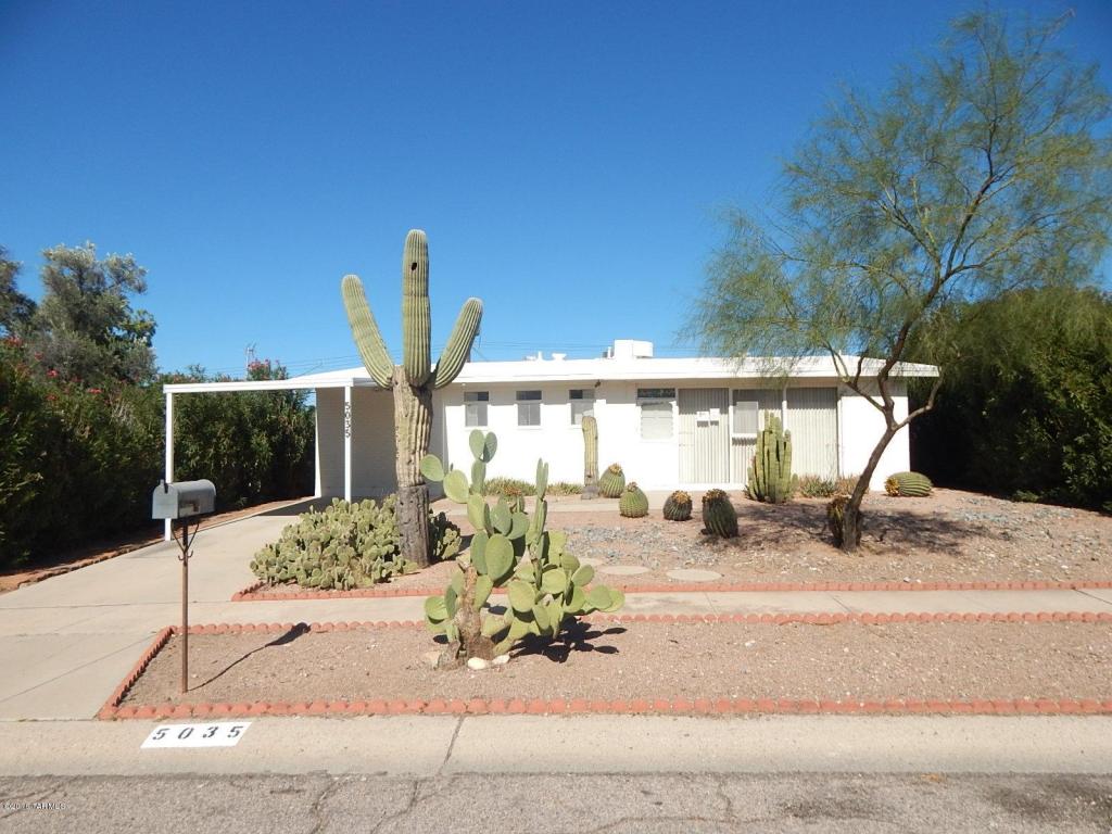 5035 E Scarlett, Tucson, AZ 85711