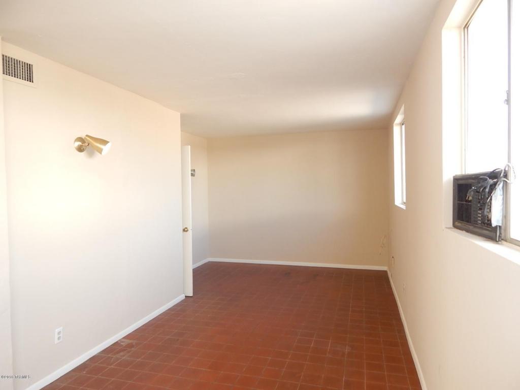 5035 E Scarlett, Tucson, AZ 85711
