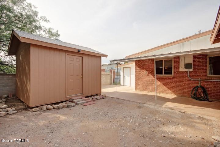 5010 E Scarlett, Tucson, AZ 85711