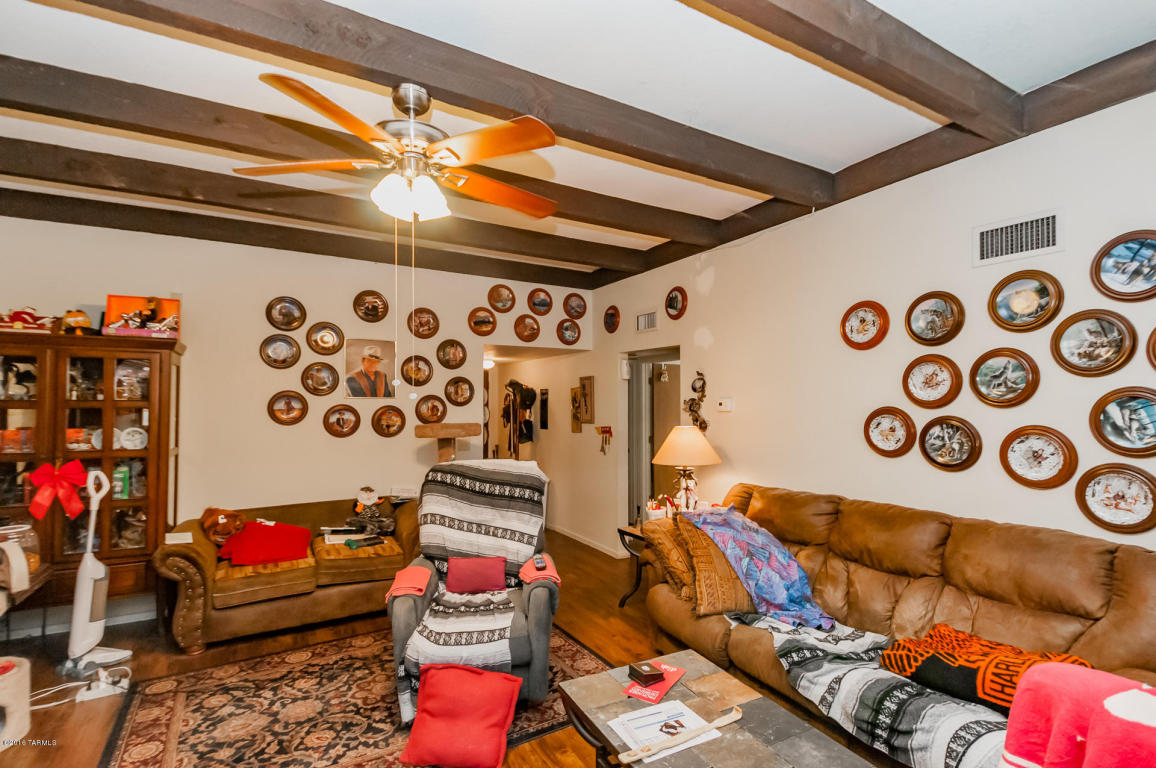 4324 E Hampton N, Tucson, AZ 85712