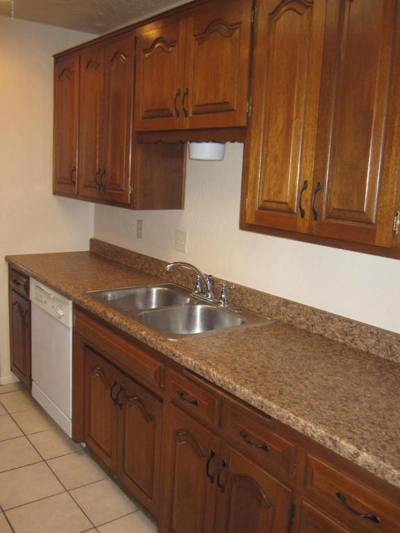 2432 N Sahuara Av, Tucson, AZ 85712