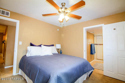 5458 E Lester, Tucson, AZ 85712