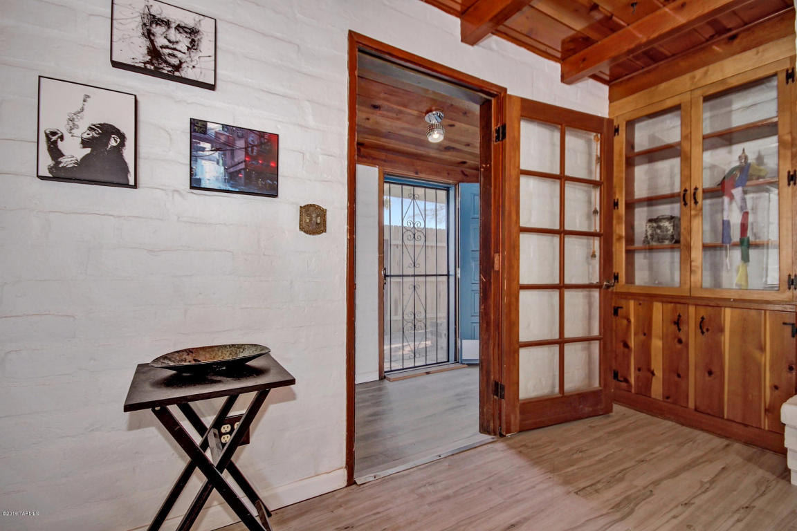 1231 N Swan, Tucson, AZ 85712
