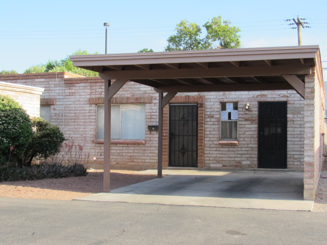 3960 27 E Flower St Apt 27Tucson, AZ, 85712Pima County