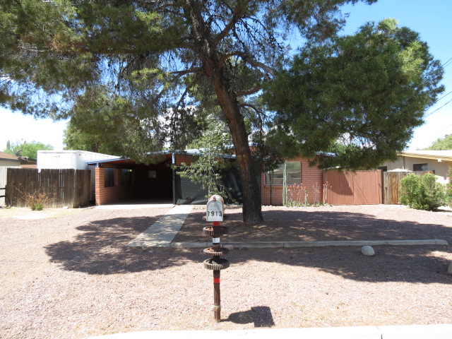 1913 N Rosemont BlvdTucson, AZ, 85712Pima County