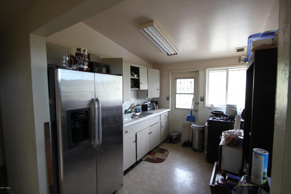 2234 S Forgeus, Tucson, AZ 85713
