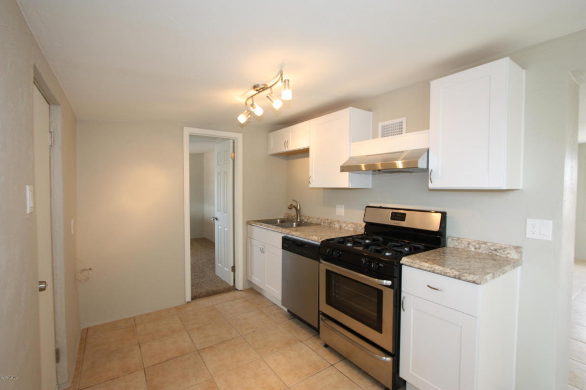 3710 E Ellington, Tucson, AZ 85713