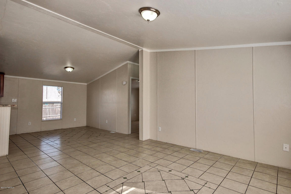 2999 E 31st, Tucson, AZ 85713