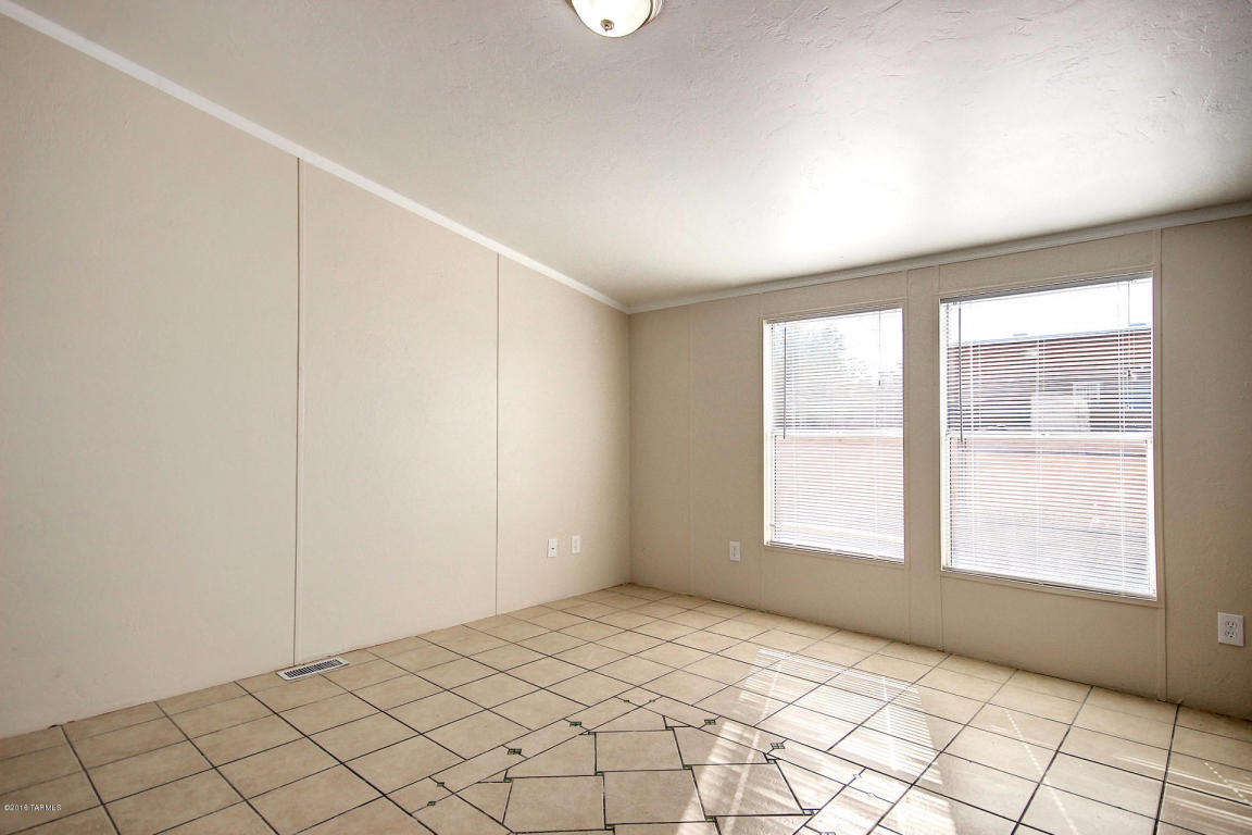 2999 E 31st, Tucson, AZ 85713