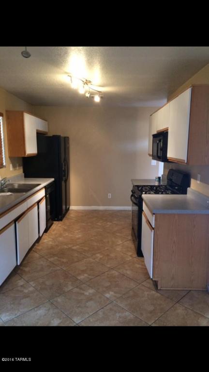 1854 W Horn Mesa, Tucson, AZ 85713