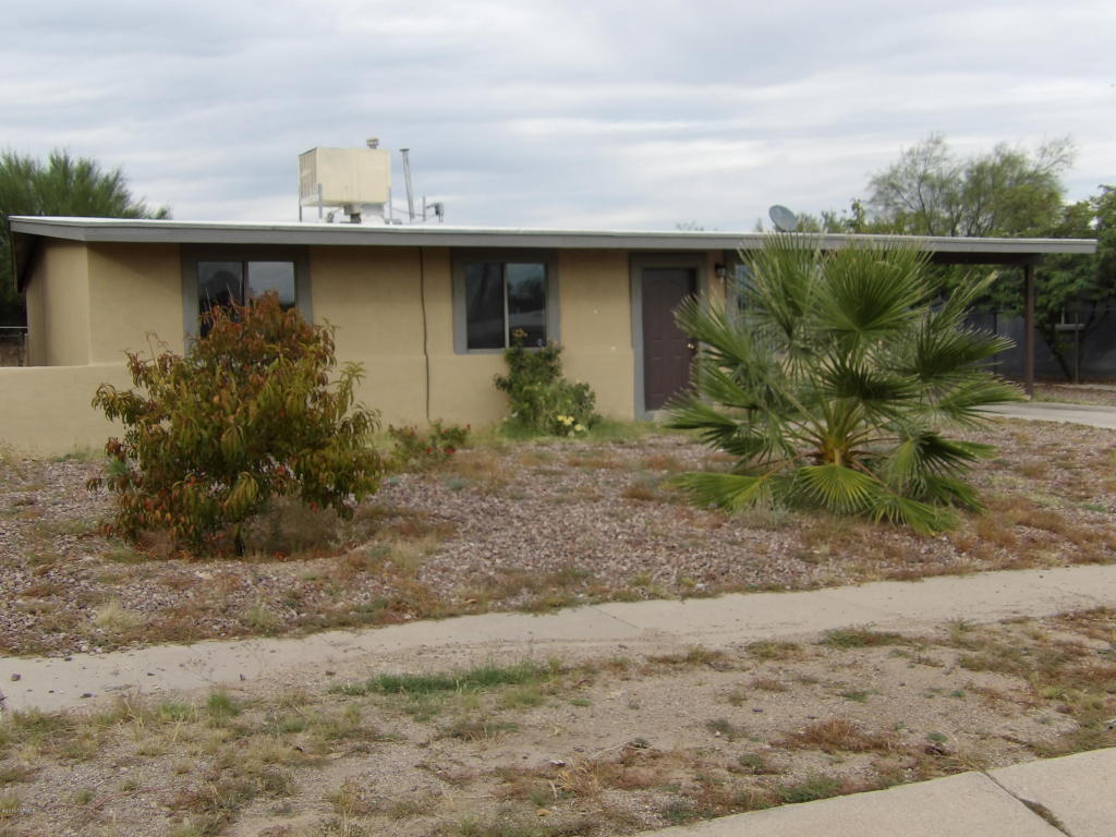 1968 W Saxony, Tucson, AZ 85713