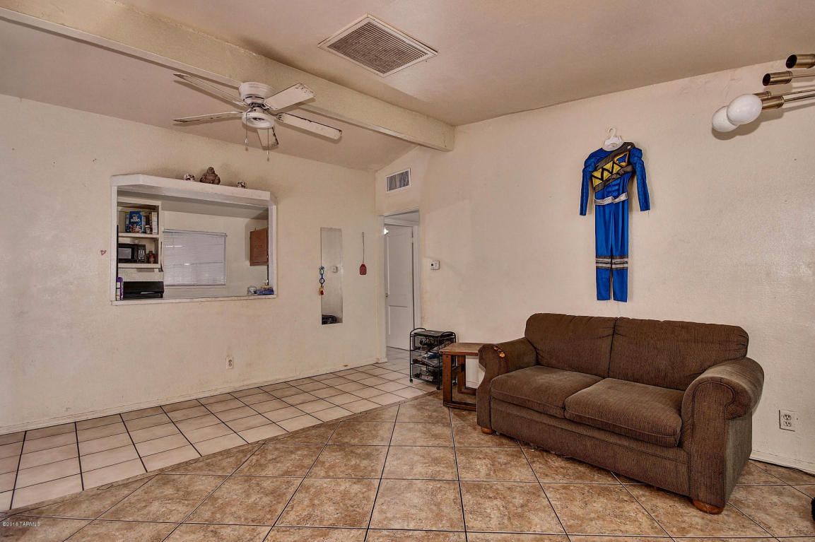 2120 S Campbell, Tucson, AZ 85713