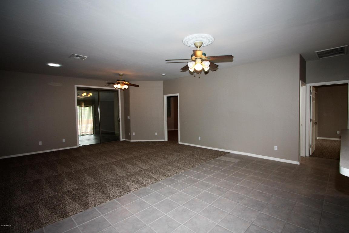 6130 W Red Sky, Tucson, AZ 85713