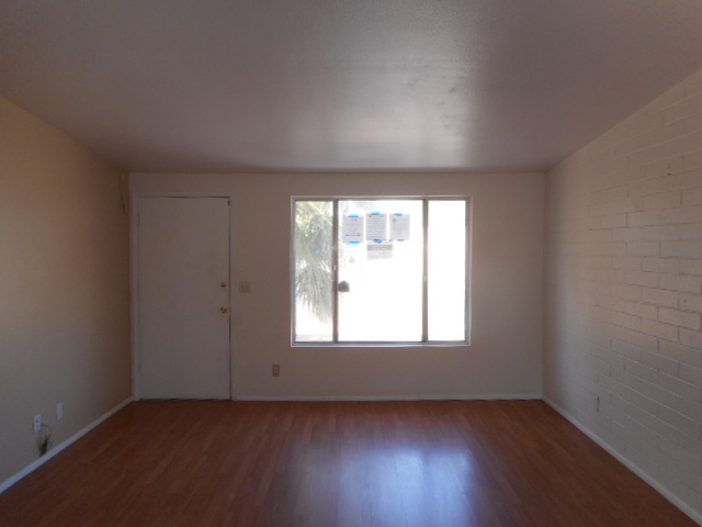 1943 W Saxony RdTucson, AZ, 85713Pima County