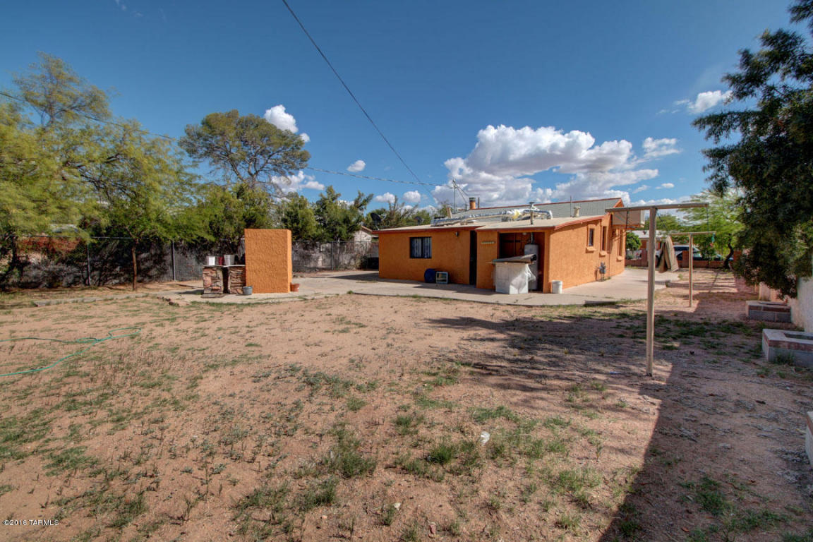 150 W Pennsylvania, Tucson, AZ 85714