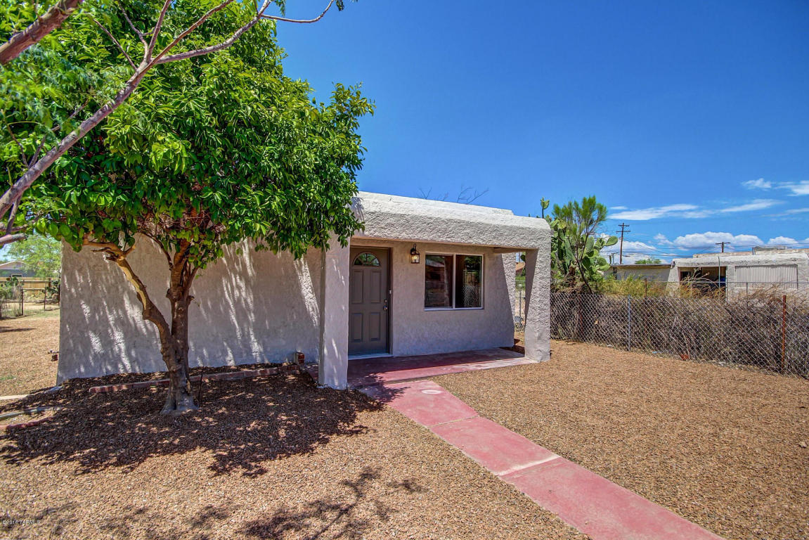 225 E Fairground, Tucson, AZ 85714