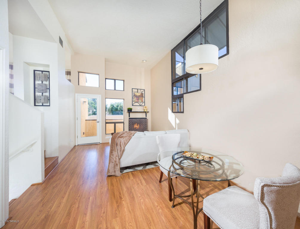 7622 E Callisto, Tucson, AZ 85715