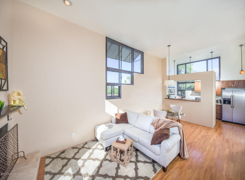 7622 E Callisto, Tucson, AZ 85715