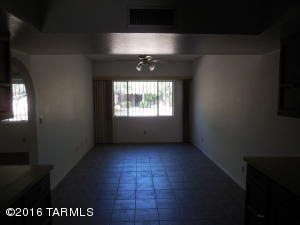 2412 N. Shade Tree Lane, Tucson, AZ 85715