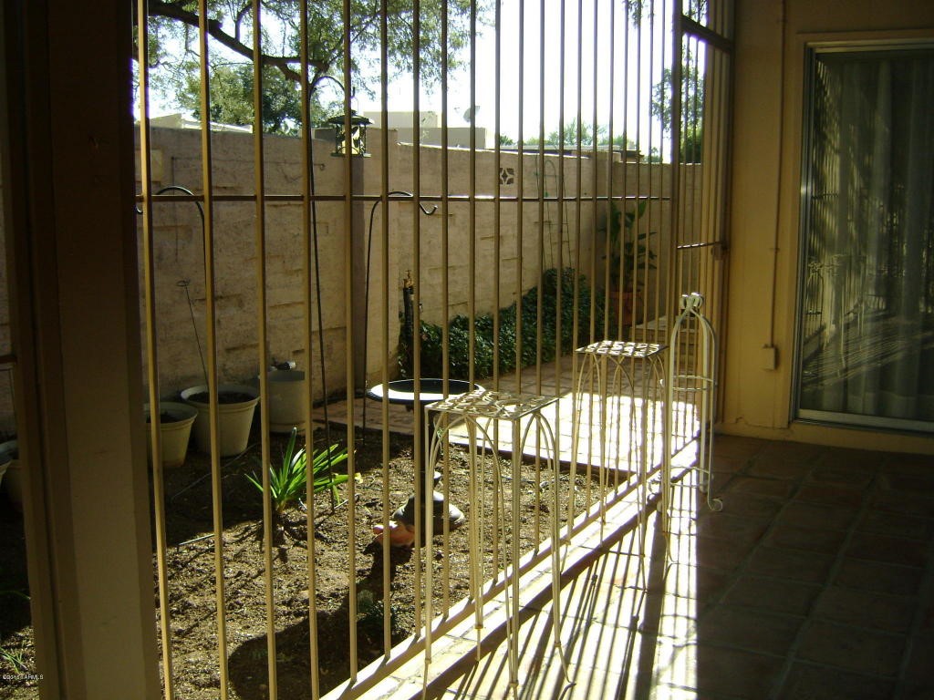 1855 N Camino Alicante, Tucson, AZ 85715
